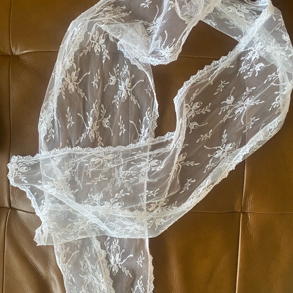 Elegant White Lace Scarf